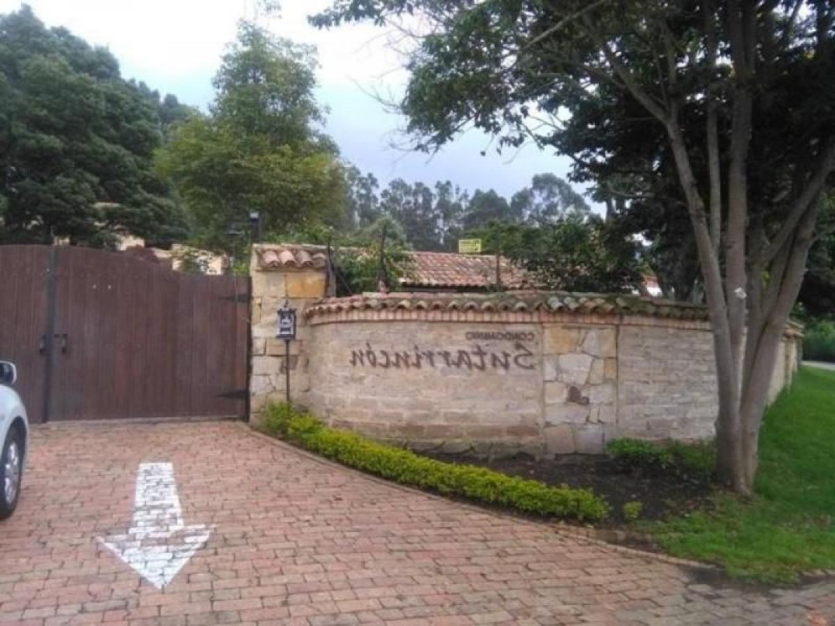 3 bedrooms House in Cundinamarca, Colombia No. 4454