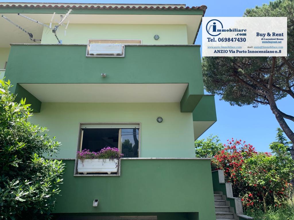 6 rooms Villa in Nettuno, Italy No. 226640