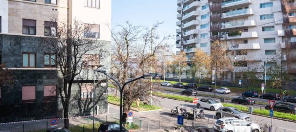 Apartamento de 2 dormitorios en Milan, Italy No. 245604 19