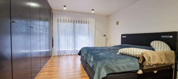 Таунхаус с 7 комнатами в Саарпфальц, Германия № 235301 6