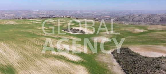  Land in Aranjuez, Spain No. 190963 27