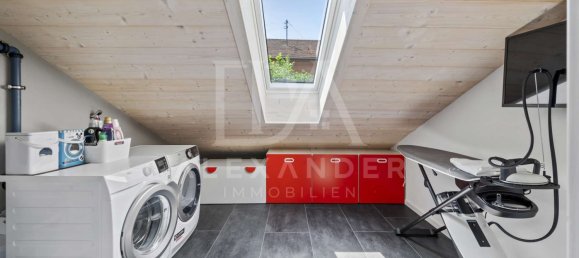 Apartamento de 3 dormitorios en Bad Tolz-Wolfratshausen, Germany No. 270357 3