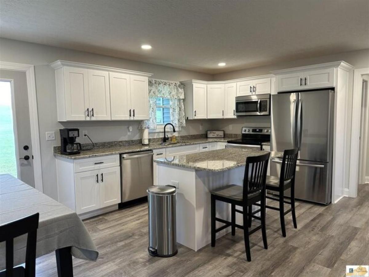 3 bedrooms House in Cave City, USA No. 415160