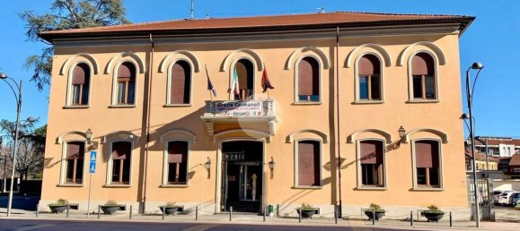 Garaje en Cormano, Italy 29 m² No. 359057 10