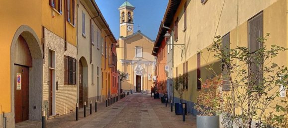 Garaje en Cormano, Italy 29 m² No. 359057 11