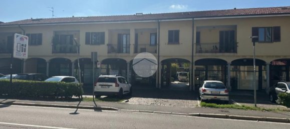 Garaje en Cormano, Italy 29 m² No. 359057 8