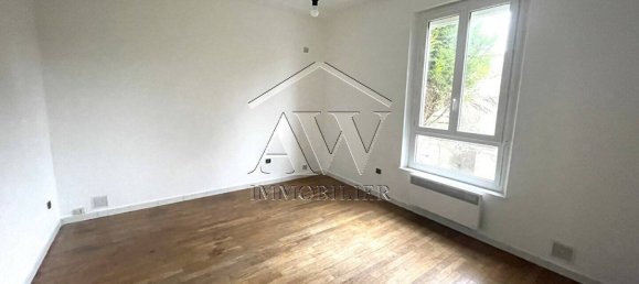 Gebäude in Mouy, France 190m², Nr. 209053 3