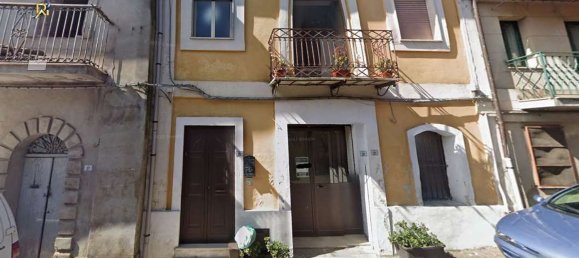 3 rooms Apartment in Maierato, Italy No. 238689 10