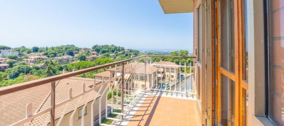 Apartamento de 3 habitaciónes en Ariccia, Italy No. 353021 23