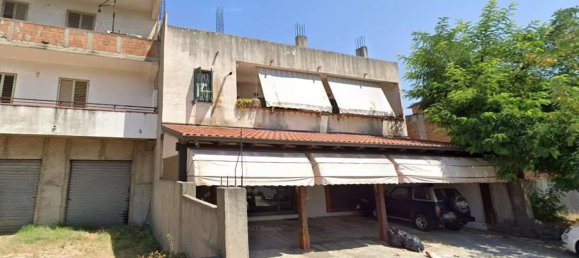 Квартира с 6 комнатами в Джоя Тауро, Италия № 185609 11