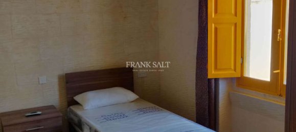 4 bedrooms House in Gharb, Malta No. 5682 6