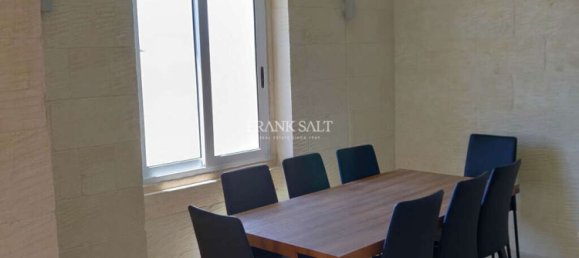 4 bedrooms House in Gharb, Malta No. 5682 5