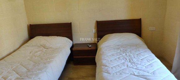 4 bedrooms House in Gharb, Malta No. 5682 7