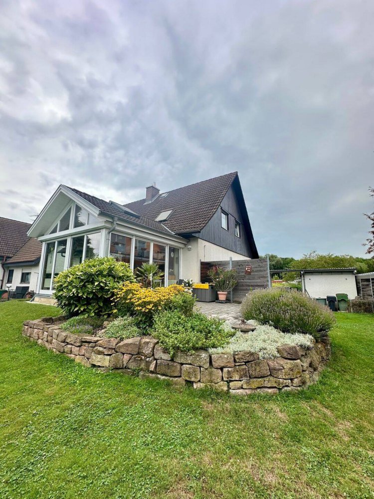 5 rooms House in Ortenaukreis, Germany No. 221733