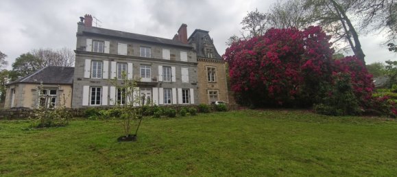 15 bedrooms Castles in Guingamp, France No. 297771 10