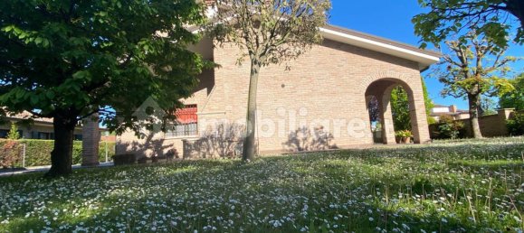 5 bedrooms Villa in Copparo, Italy No. 116631 22
