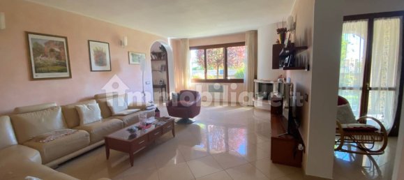 5 bedrooms Villa in Copparo, Italy No. 116631 31