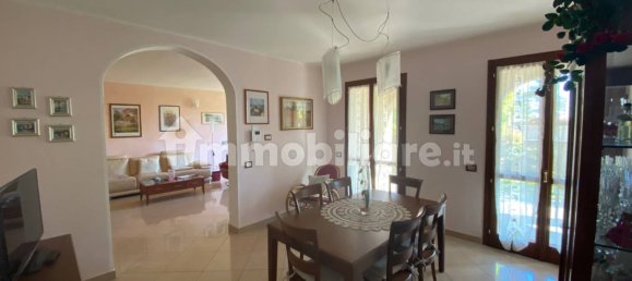 5 bedrooms Villa in Copparo, Italy No. 116631 7