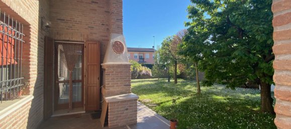 5 bedrooms Villa in Copparo, Italy No. 116631 34