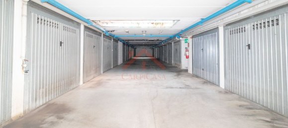 Apartamento de 2 habitaciónes en Carpi, Italy No. 271398 11