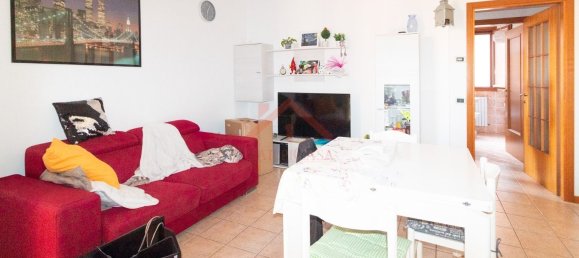 Apartamento de 2 habitaciónes en Carpi, Italy No. 271398 3