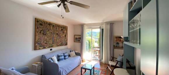 3 rooms Apartment in San Bartolomeo al Mare, Italy No. 18557 2