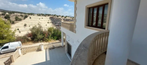 8 Schlafzimmer Haus in Apesia, Cyprus, Nr. 13512 9