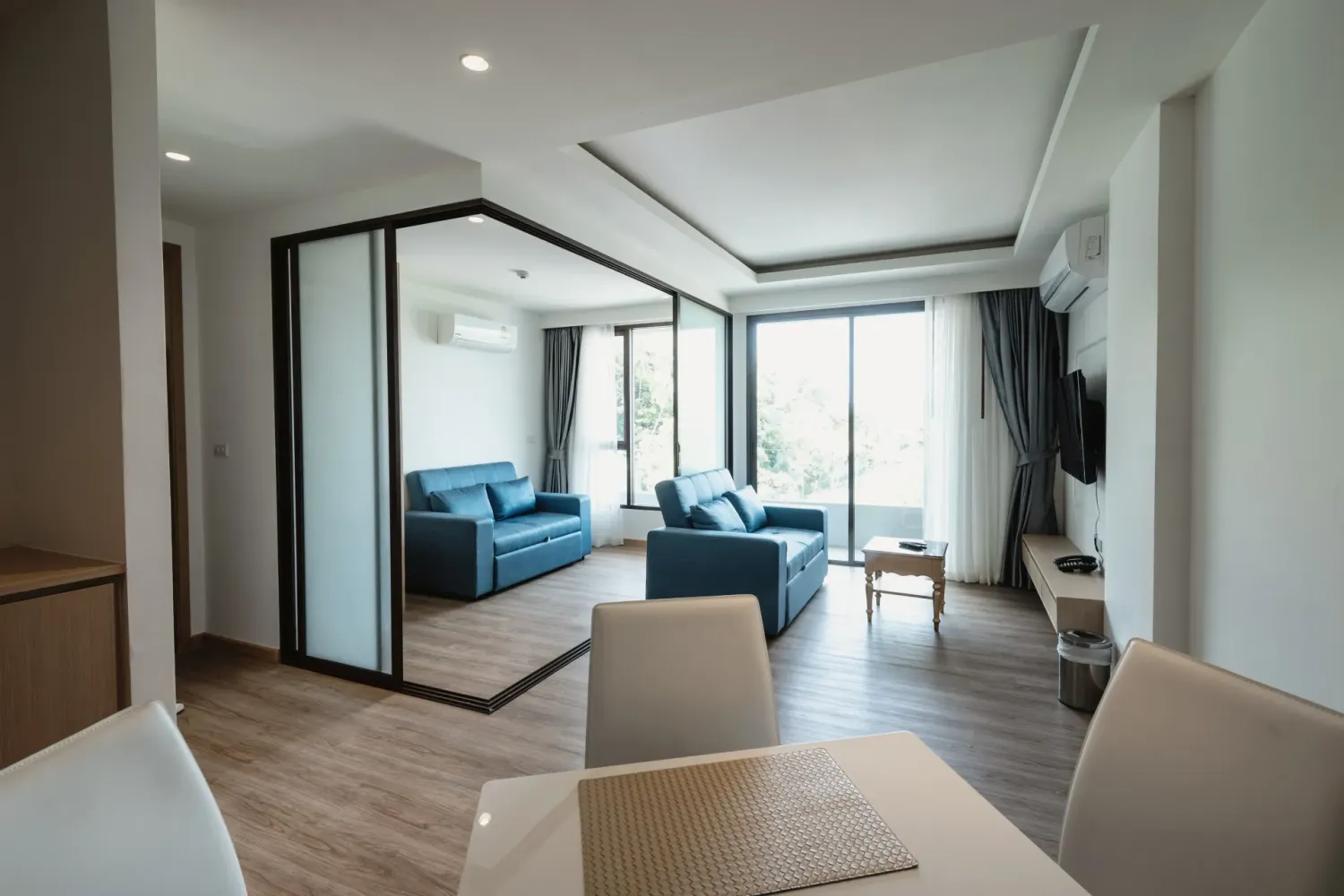 2 bedrooms Apartment in Phuket, Thailand No. 72094