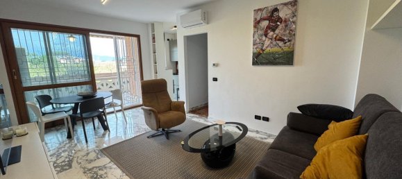 2 rooms Apartment in Rome, Italy No. 200579 7