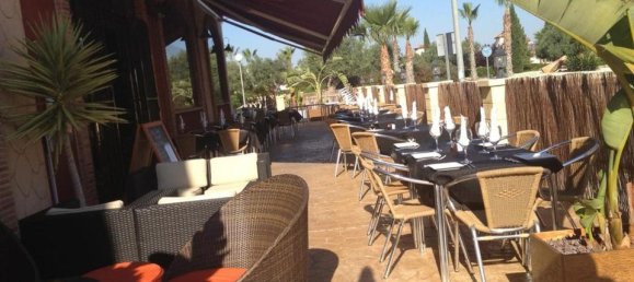 320m² Commercial property in Guardamar del Segura, Spain No. 184653 25