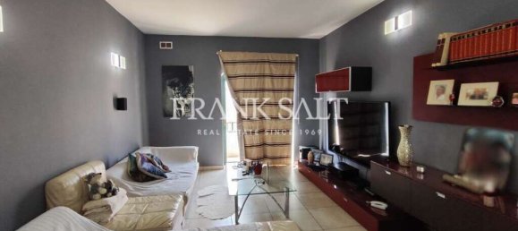 3 bedrooms Apartment in Hamrun, Malta No. 2486 2
