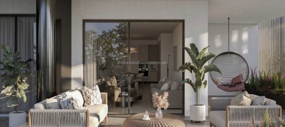 2 bedrooms House in Paralimni, Cyprus No. 24001 6