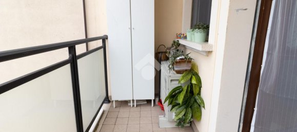 Apartamento de 2 dormitorios en Carpi, Italy No. 151007 4