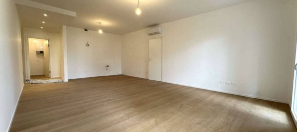 Apartamento de 4 divisões em Treviso, Italy N.º 157371 2