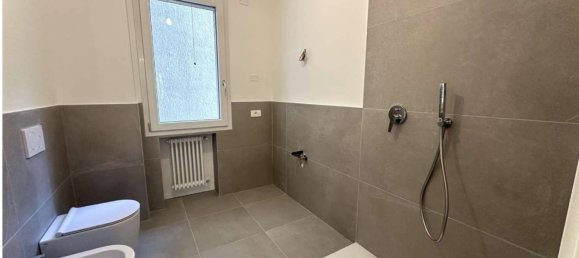 Apartamento de 4 divisões em Treviso, Italy N.º 157371 12