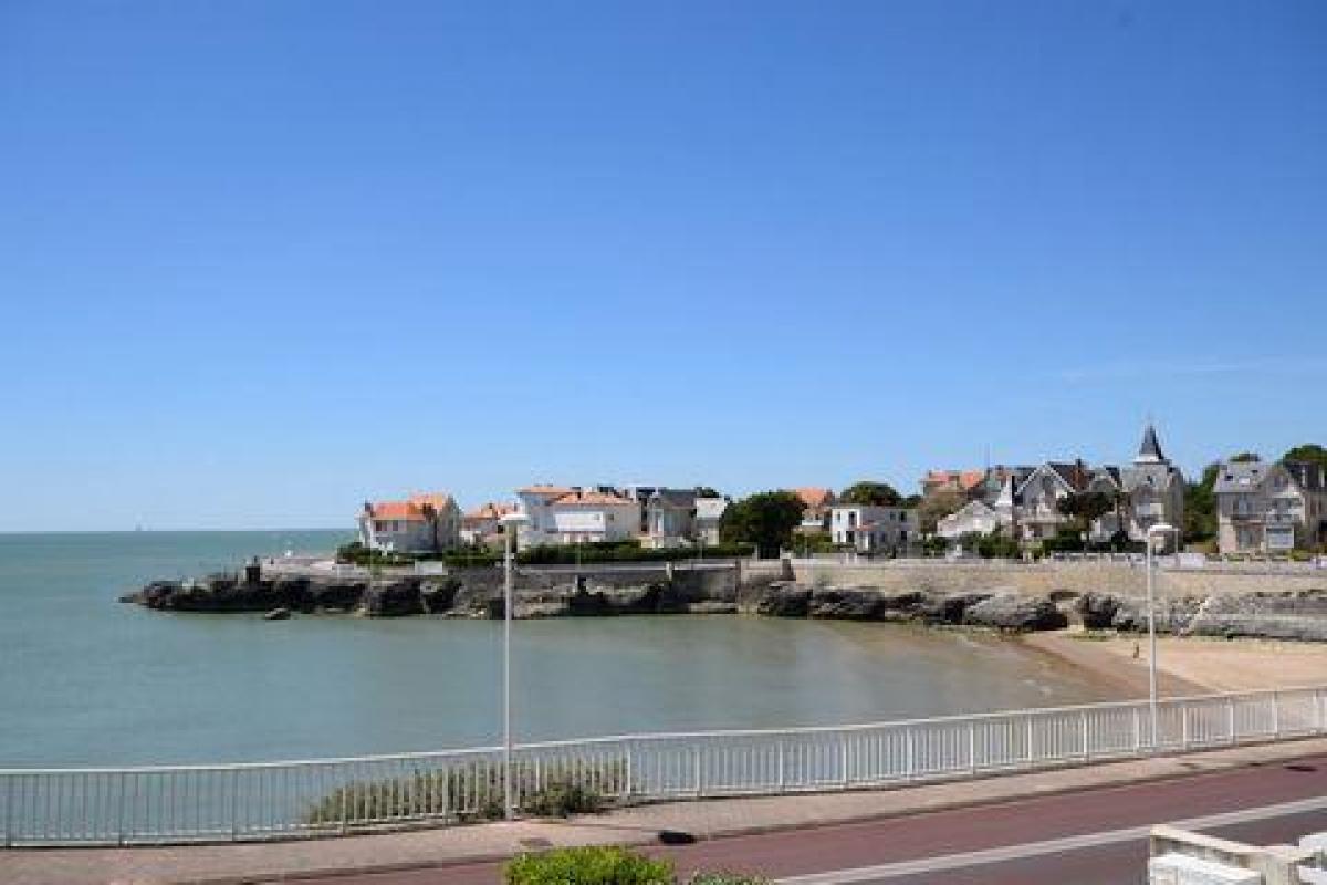 شقة 4 غرف نوم  في Royan, France رقم 37069