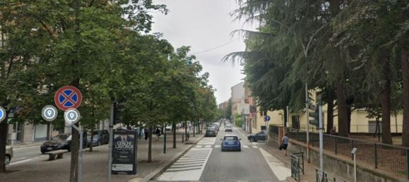 4-salle Appartement à Chivasso, Italy No. 14506 20