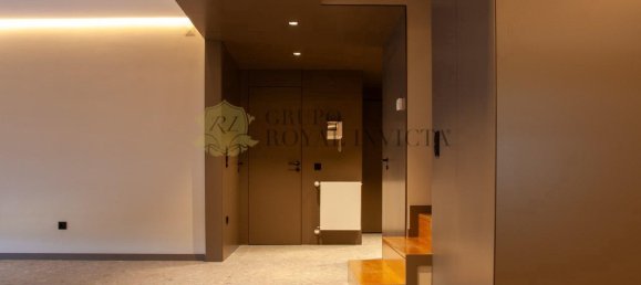 4 bedrooms Duplex in Porto, Portugal No. 117611 8