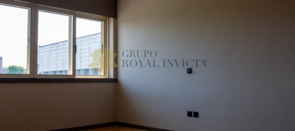 4 bedrooms Duplex in Porto, Portugal No. 117611 21