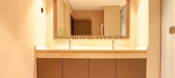 4 bedrooms Duplex in Porto, Portugal No. 117611 11