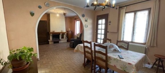 3 bedrooms House in Noyon, France No. 283777 3