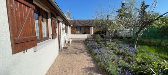 3 bedrooms House in Noyon, France No. 283777 7