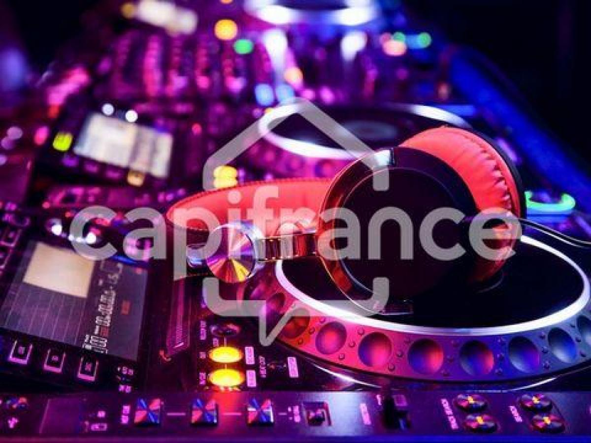 160m² Office in Nancy, France No. 17658