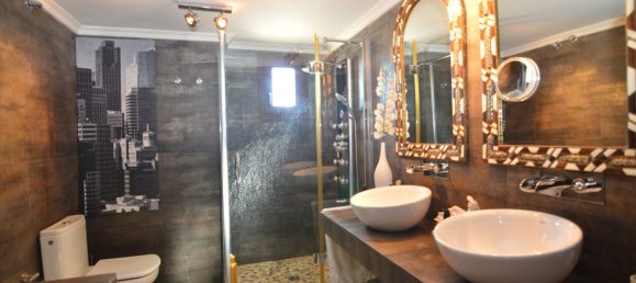 3 Schlafzimmer Wohnung in Marbella, Spain, Nr. 135113 6