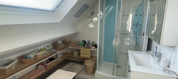 Casa de 6 habitaciónes en Omissy, France No. 211716 8