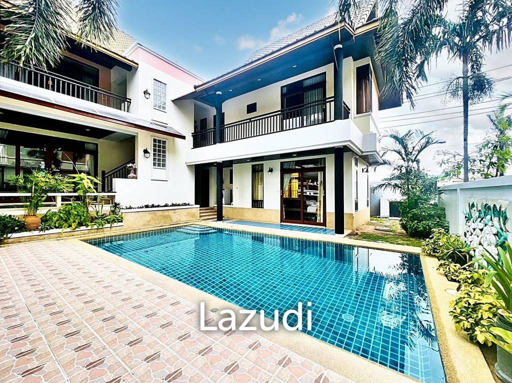 4 bedrooms Villa in Pattaya, Thailand No. 14601
