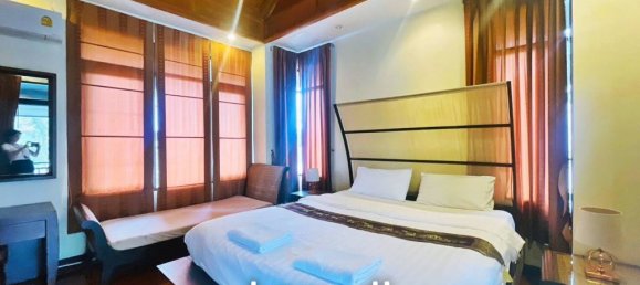 4 bedrooms Villa in Pattaya, Thailand No. 14601 8