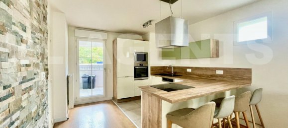 3 bedrooms Apartment in Maisons-Alfort, France No. 331944 4