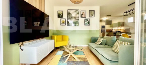 3 bedrooms Apartment in Maisons-Alfort, France No. 331944 3