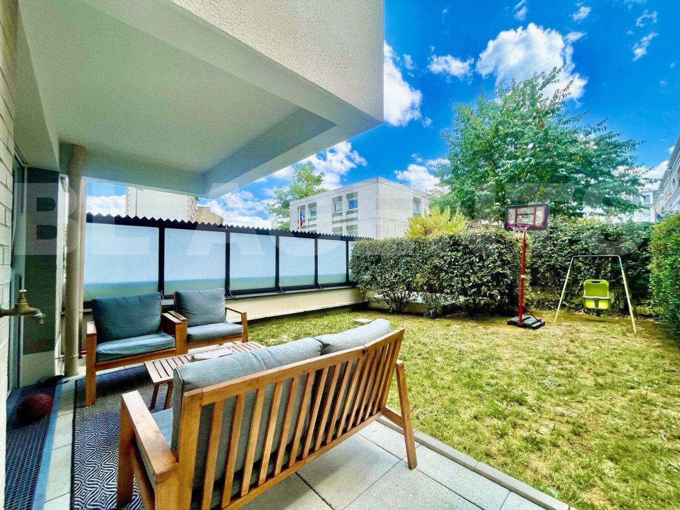 3 bedrooms Apartment in Maisons-Alfort, France No. 331944